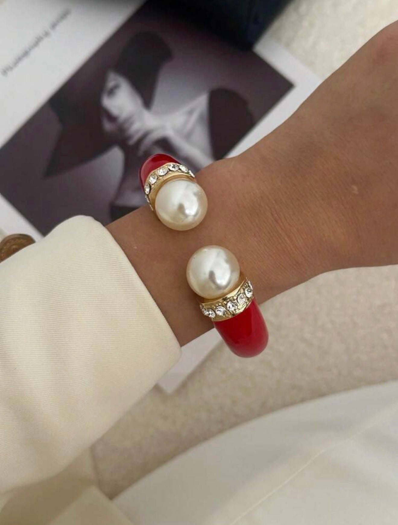 Open Pearl Bracelet - Red