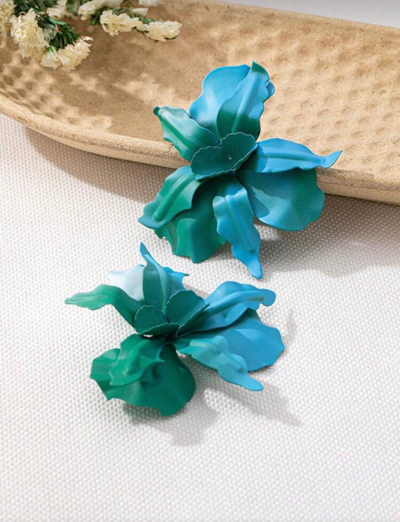Sweet Escape Earrings - Blue/Green