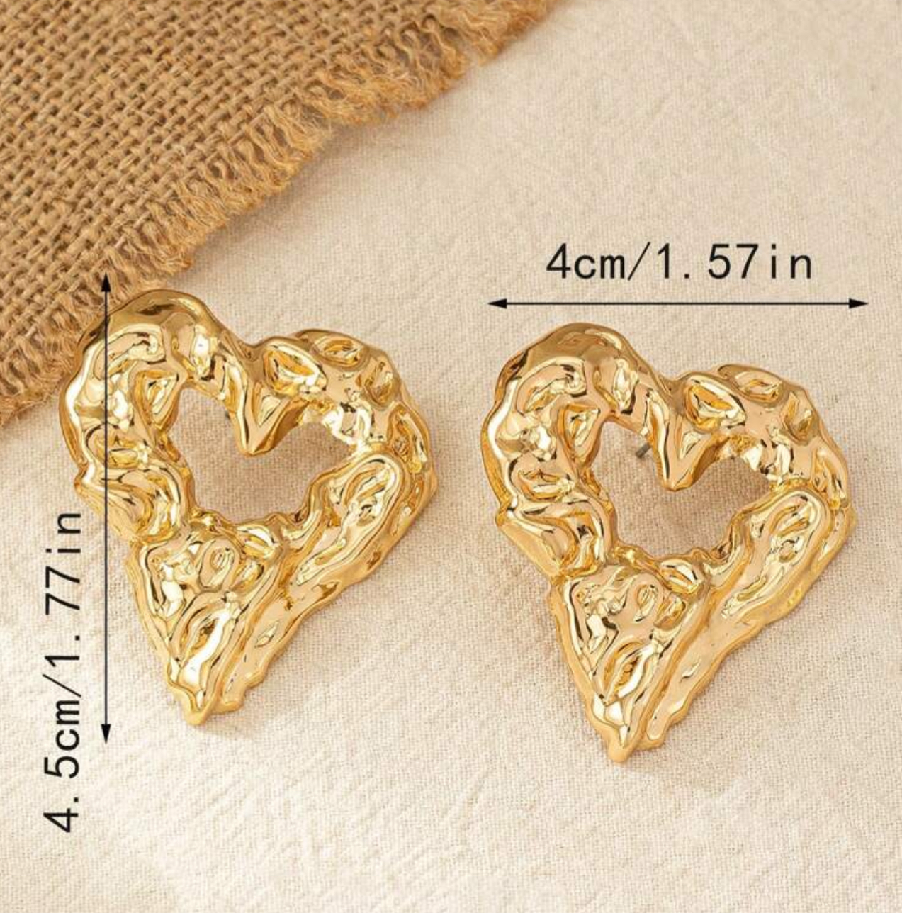 Moi Cherie Amour Earrings - Gold