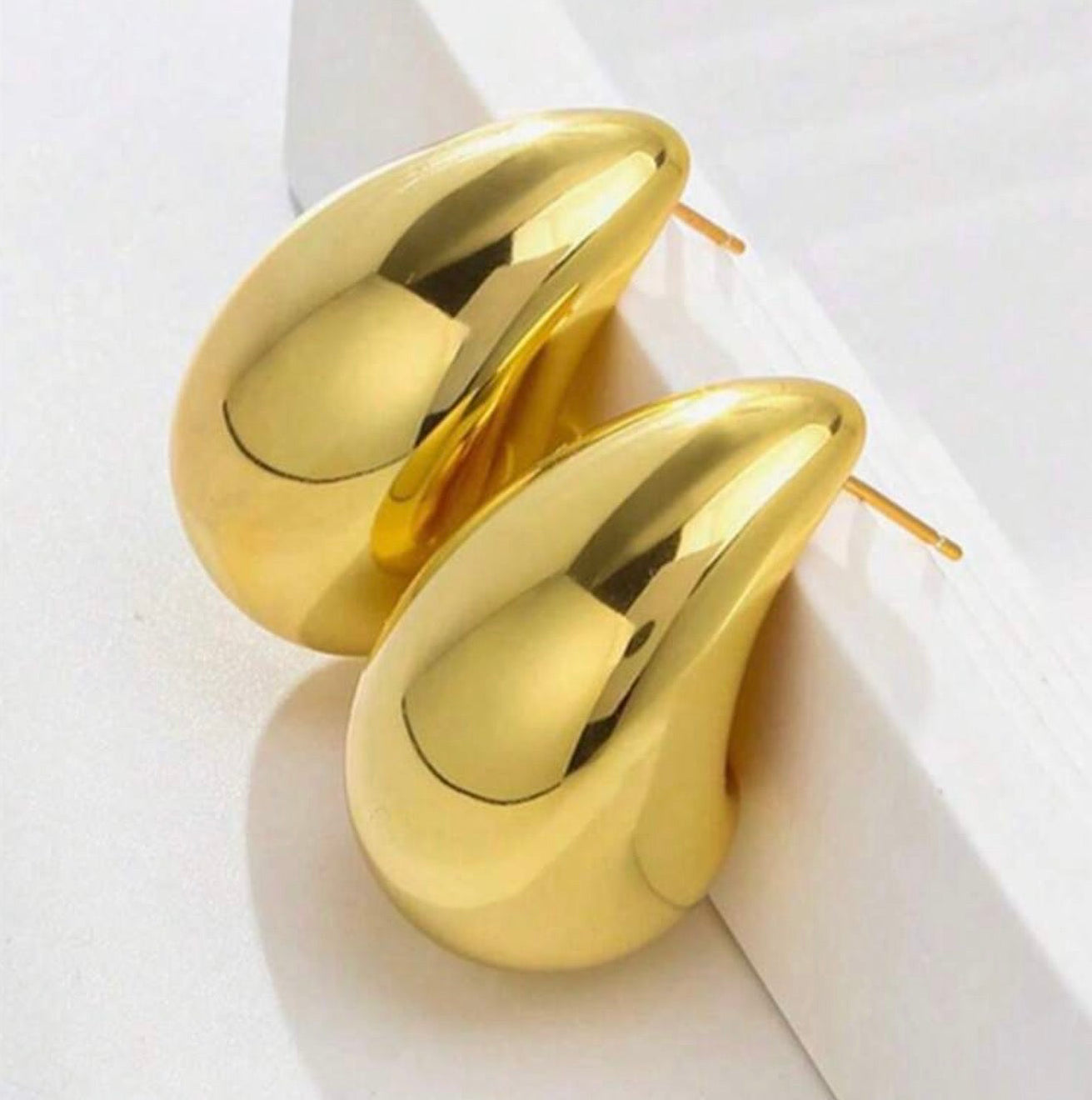 Tear Drop Earrings - Gold