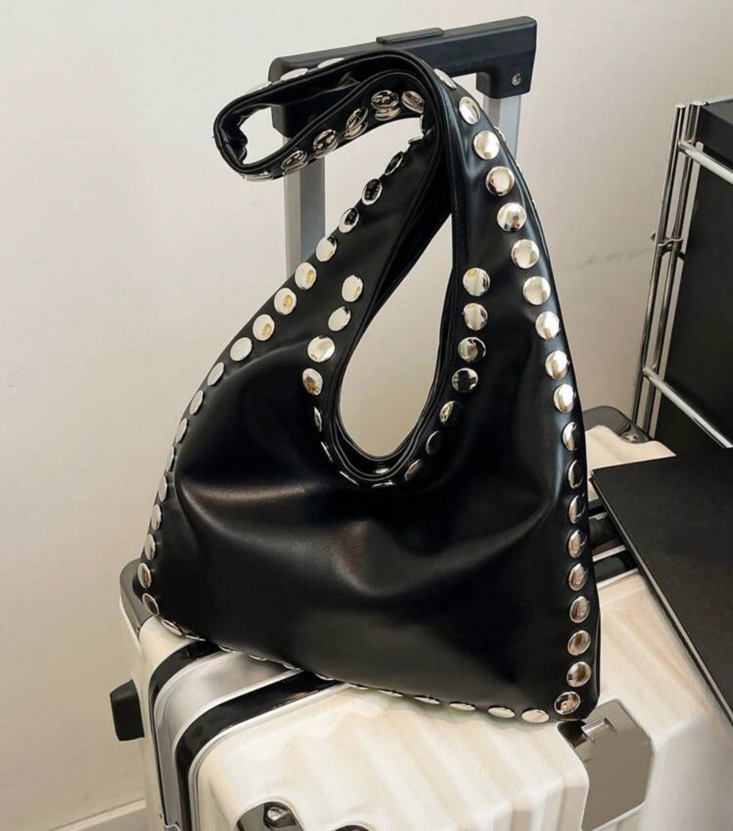 Rock Out Shoulder Bag - Black