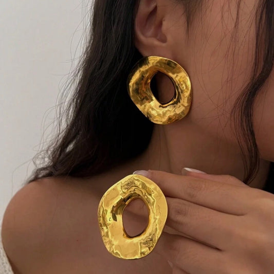 Infinity Earrings - Gold