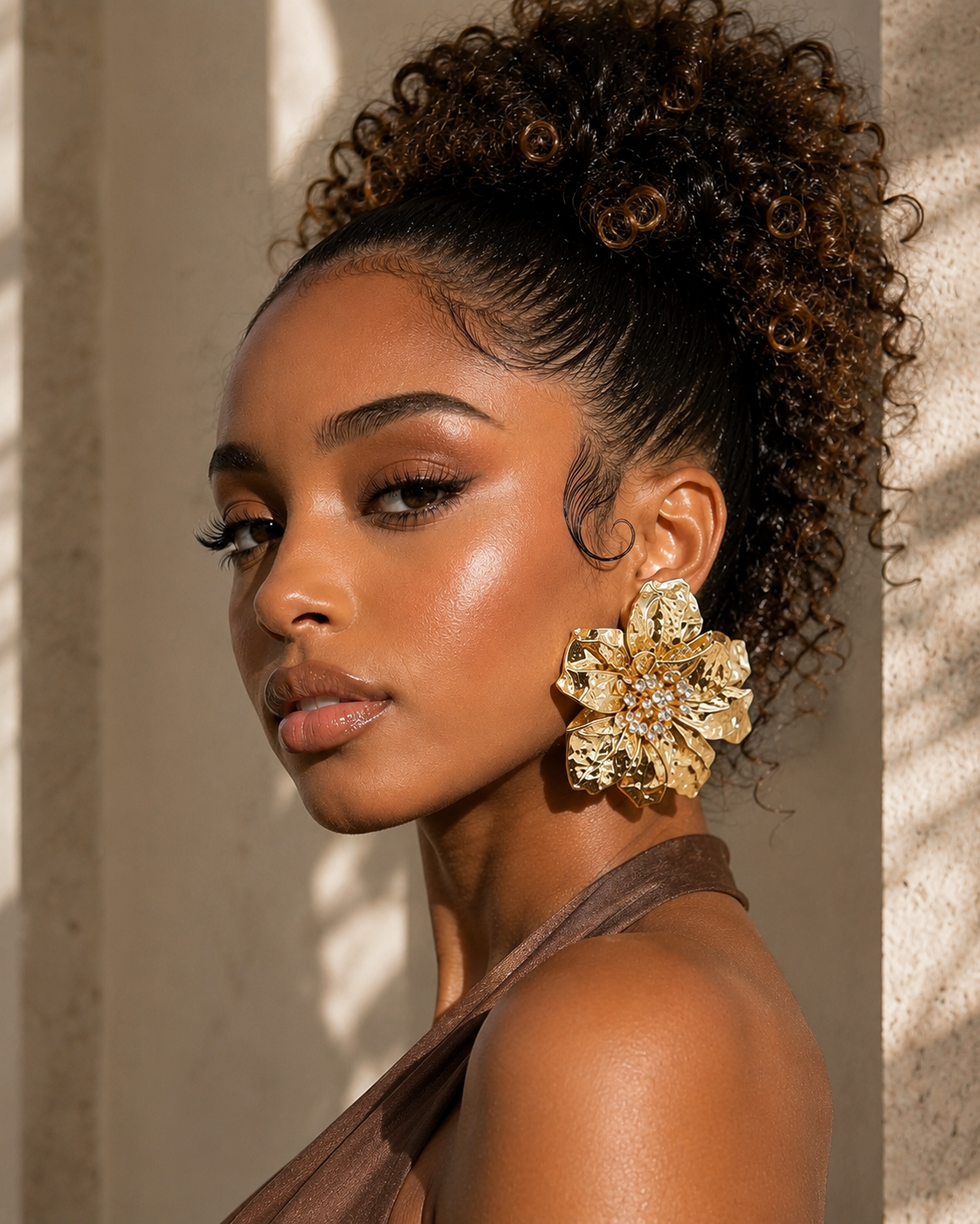Love Is In Bloom Earrings - Gold